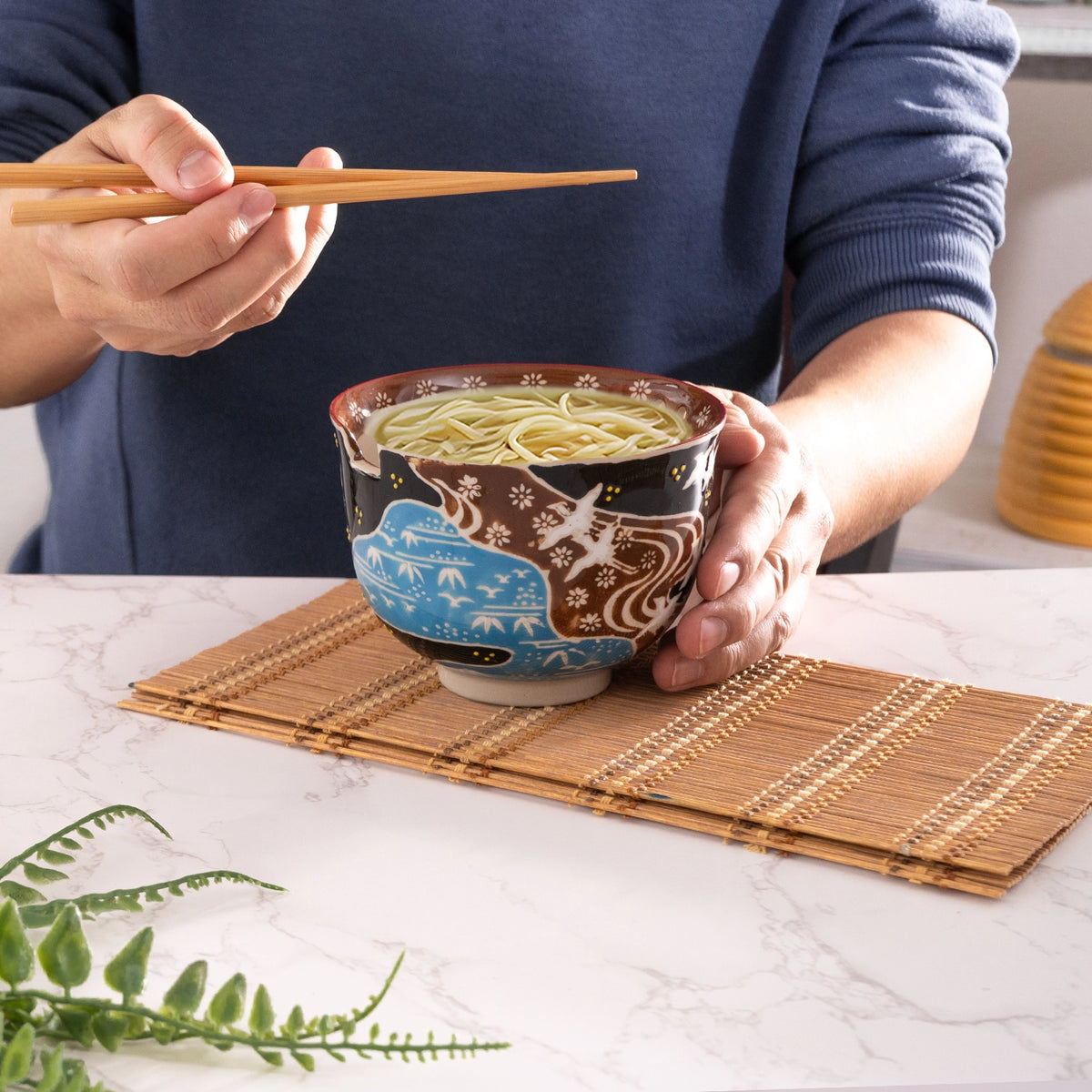 Blue Japanese Crane Design 18oz Bowl with Chopsticks Set