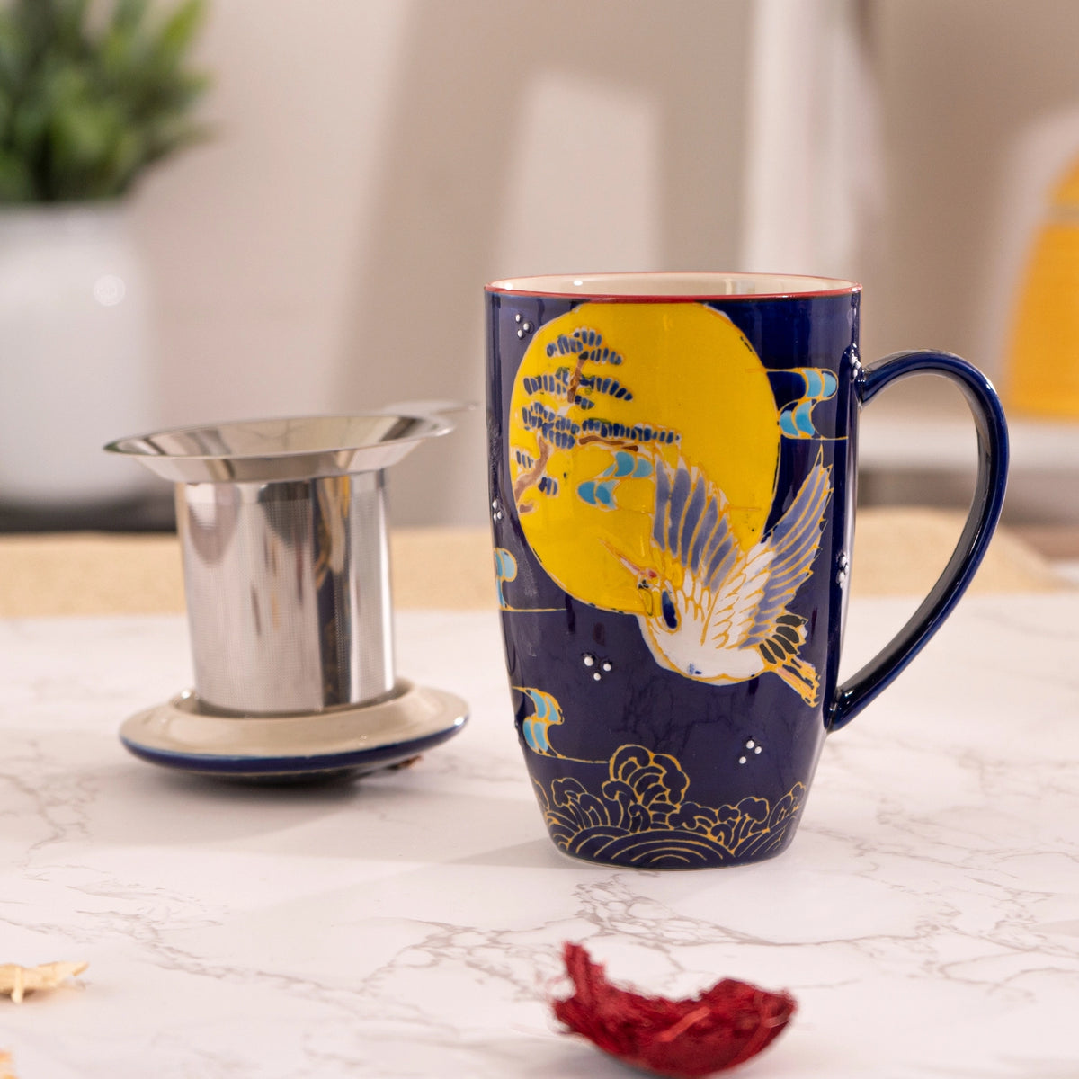 Japanese Crane Mug with Infuser