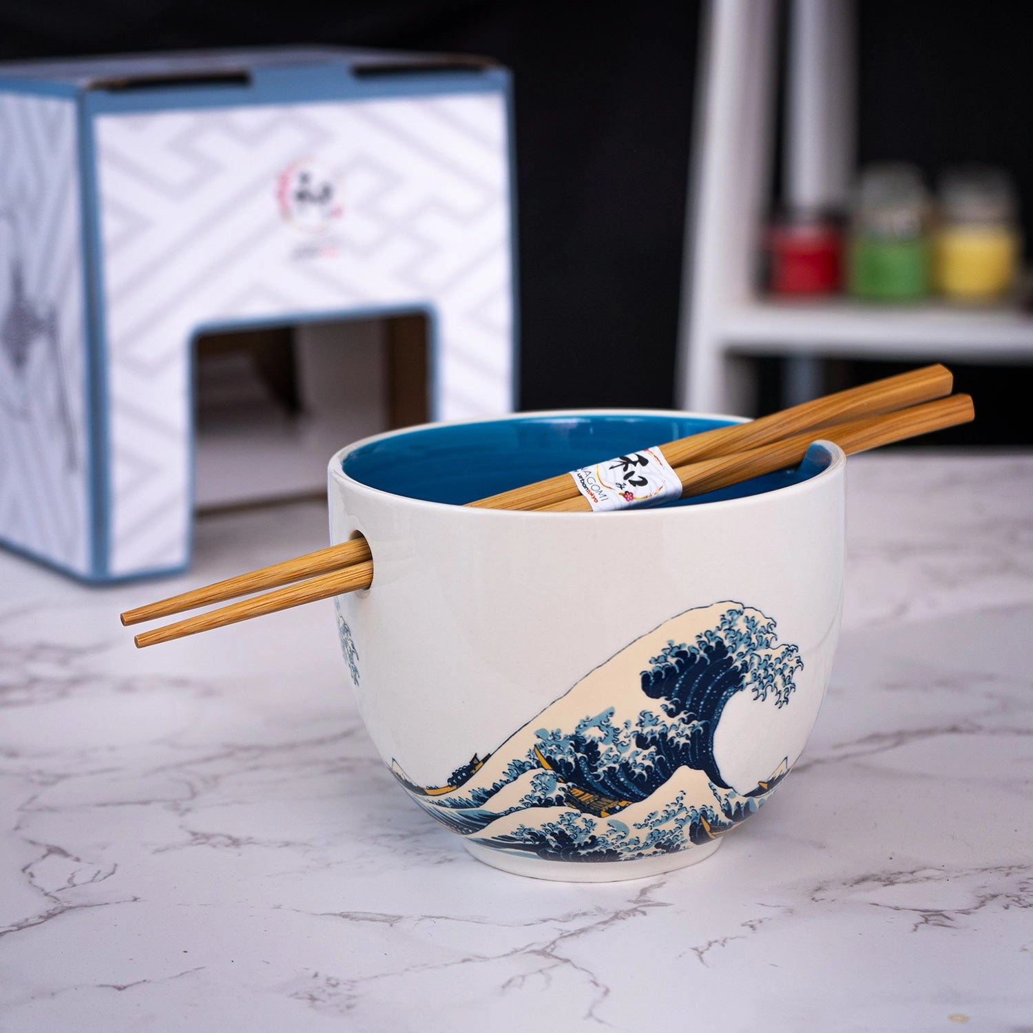 Kanagawa Wave Design Bowl with Chopsticks Set