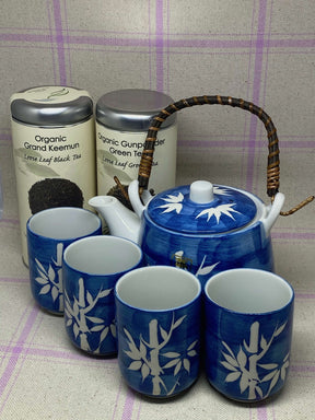Juego de té de cerámica azul con bambú blanco